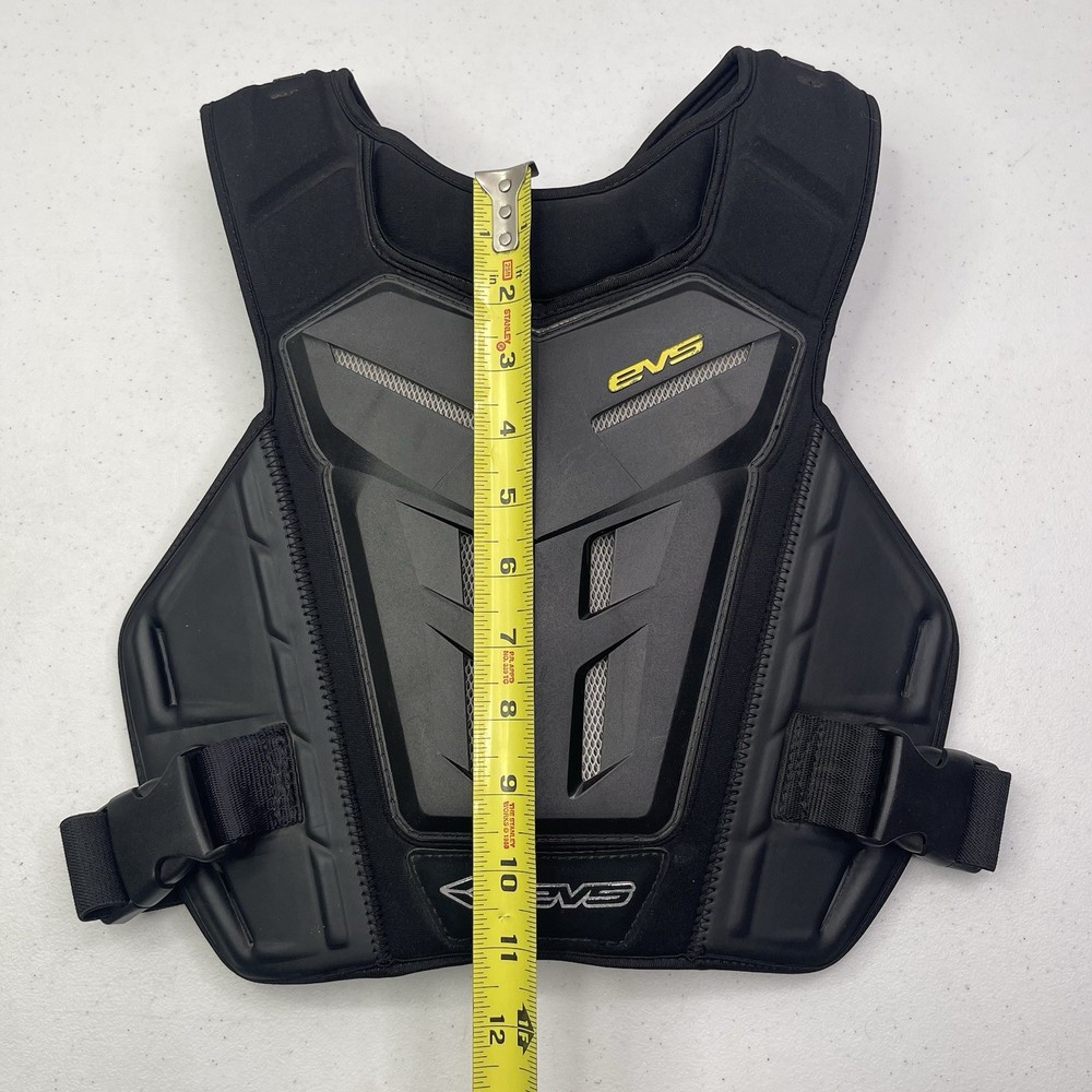 EVS Revo 4 Roost Guard S/M Black
