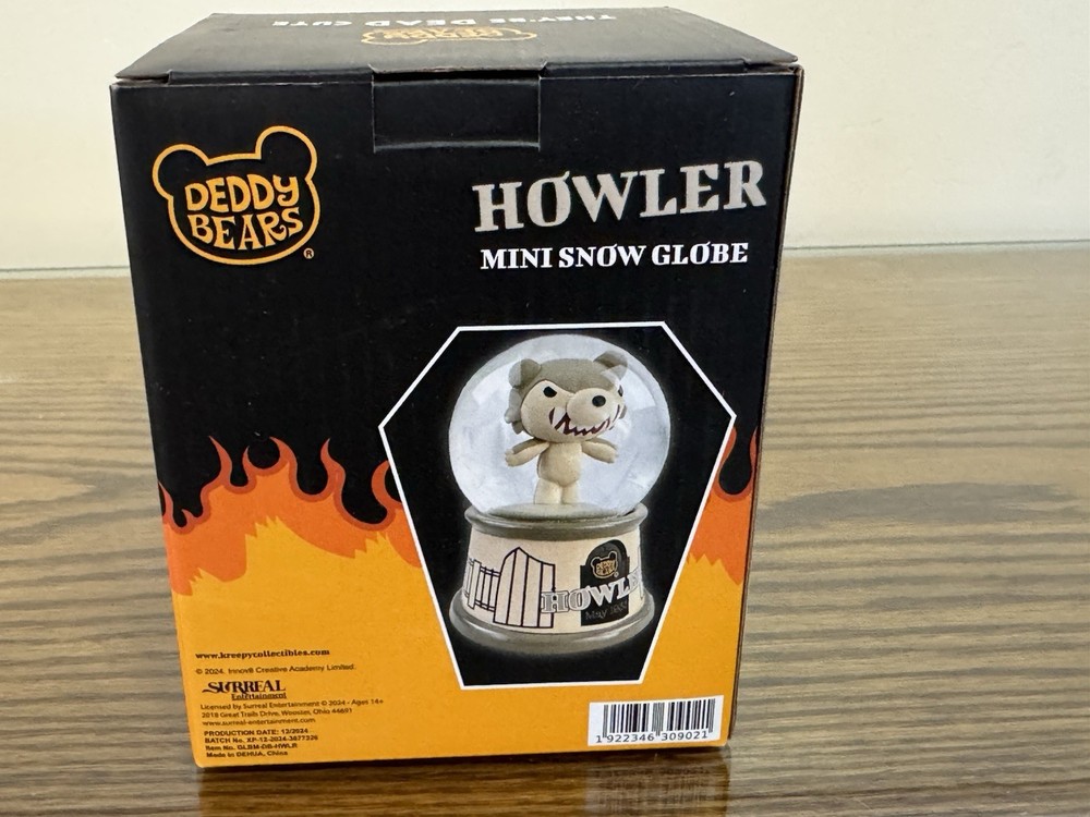 Deddy Bears Howler Mini Snow Globe