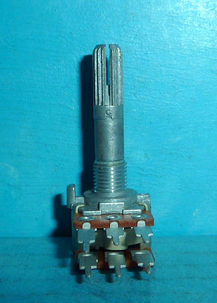 OEM Marantz RM01040440 Potentiometer NOS