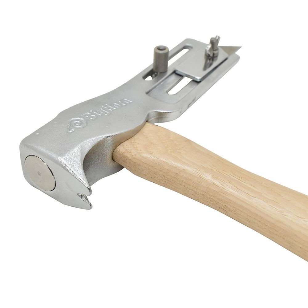 Big Horn 15144 17 Oz Magnetic Face Roofing Hatchet