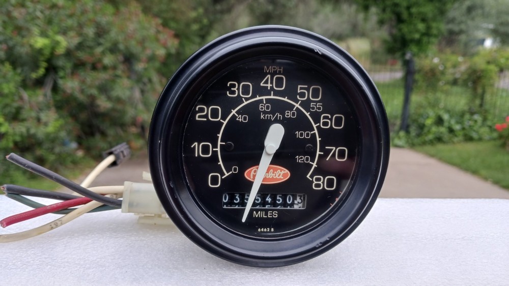 Peterbilt 379 Electronic Speedometer,  355k miles