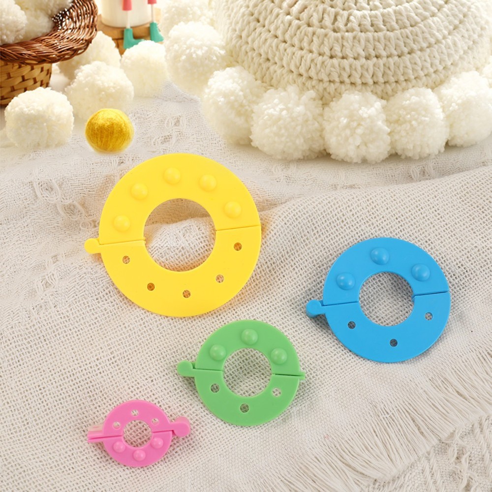 Needle Craft Pompom Set Knitting Maker Pompoms Fluff Ball Makers