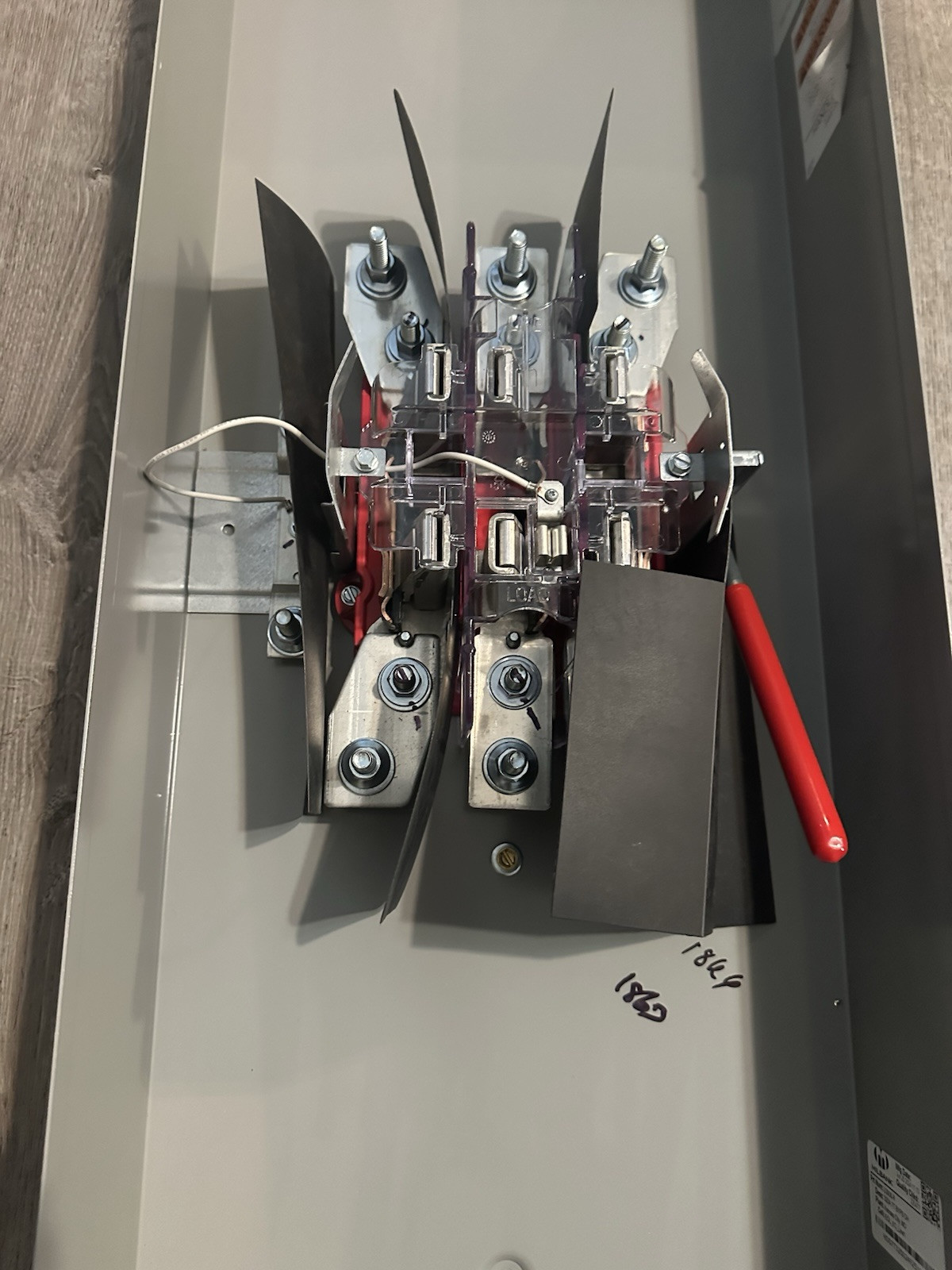 MILBANK Meter Base, 320A, 600VAC, 7 Jaw, Ringless, OH/UG Service, Tall