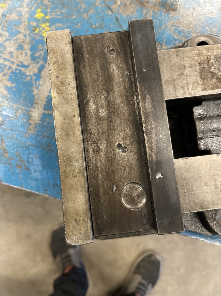 Kurt 5” Precision Machine Vise Model D50 (dd13B