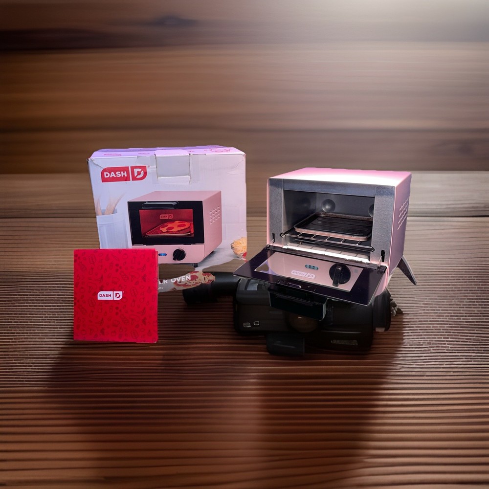 Dash Mini Toaster Oven - Pink, Fully Functioning Mod Style EXCELLENT