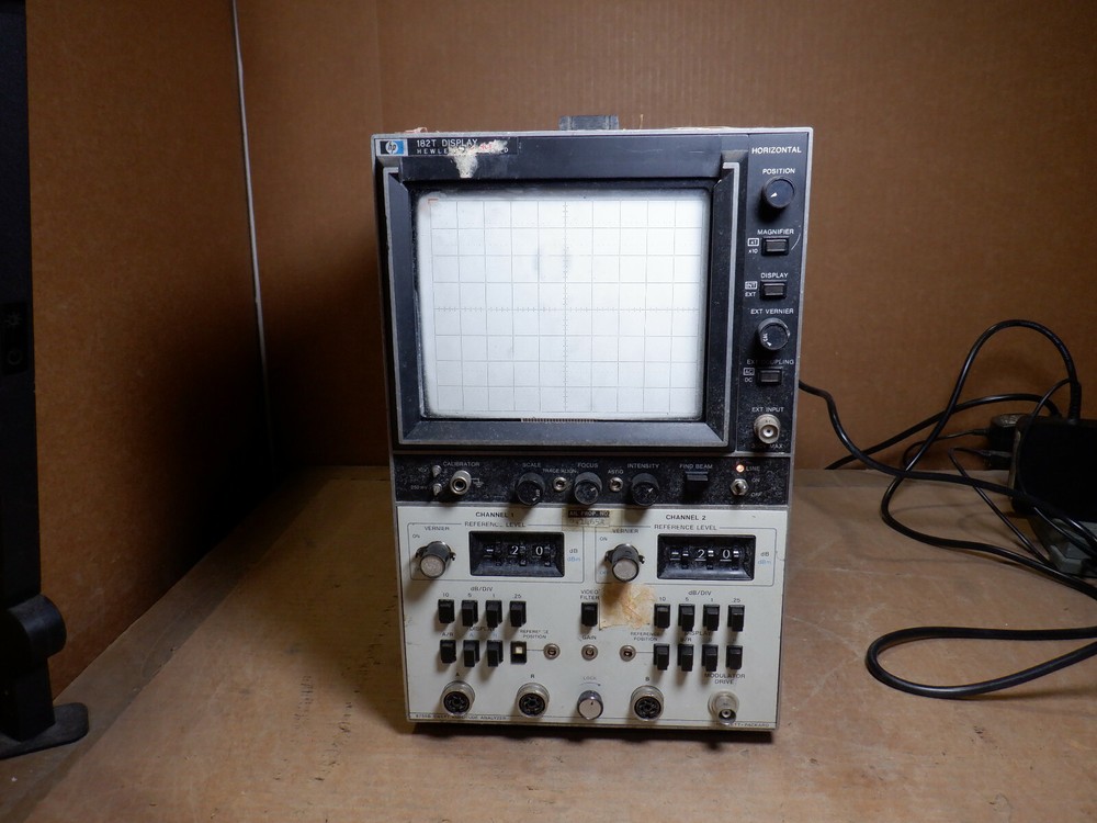 HP 182T DISPLAY WITH HP 8755B SWEPT AMPLITUDE ANALYZER