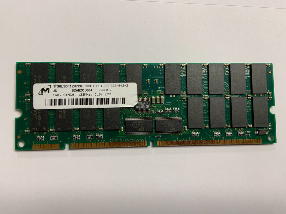 1 GB  SDRAM MEMORY MODULE 133MHZ PC133 ECC REGISTERED 168PIN DIMM