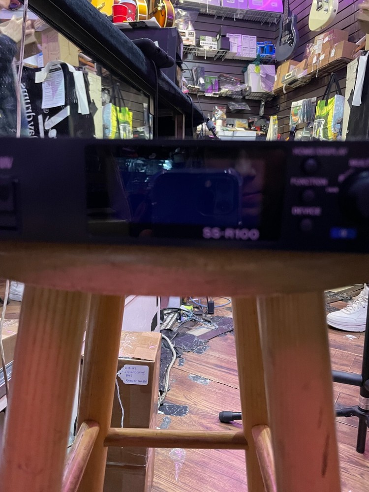 Tascam SS-R100 Recorder