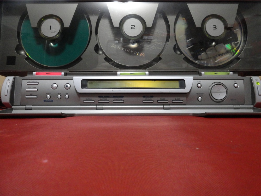 EMERSON MS3100 TRIPLE PLAY LINEAR 3 CD CHANGER
