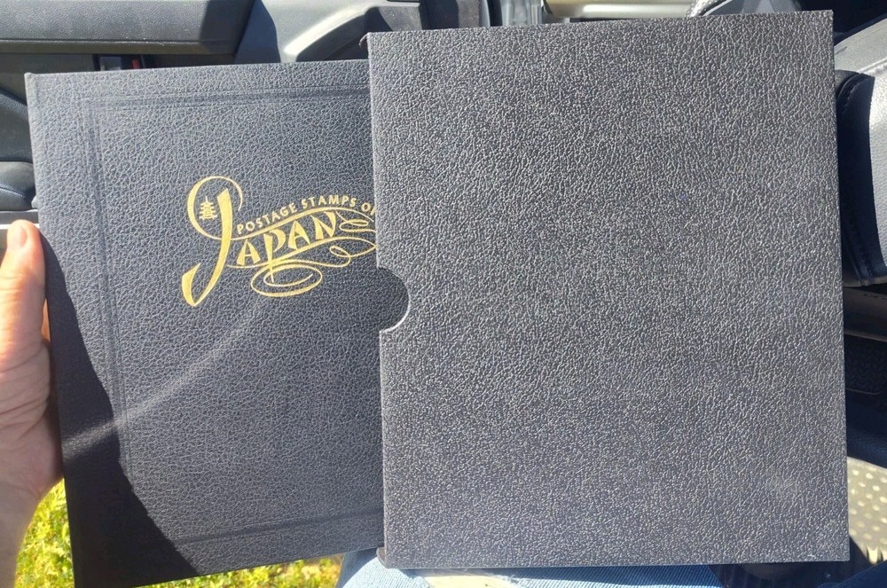 JAPAN POSTAGE STAMPS WILLIAM LEE BINDER ALBUM DUST COVER NICE!!!