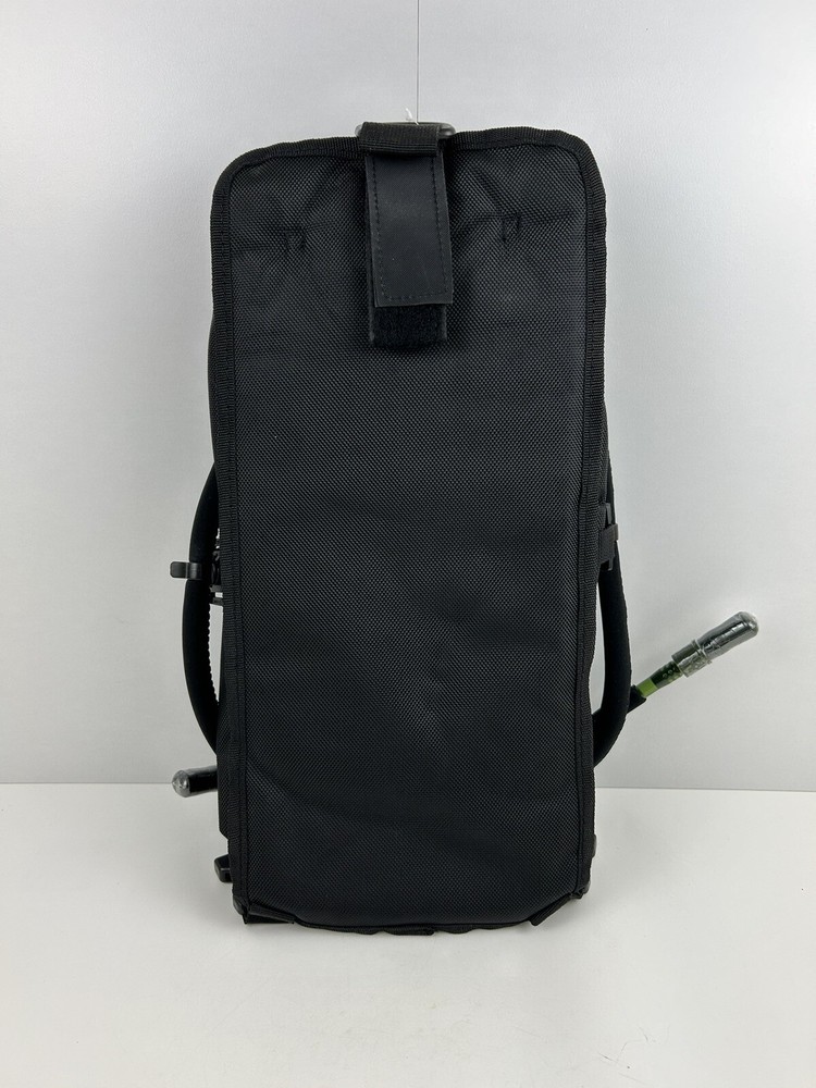 HEXIS UTV Hydration System Dual 2L Bladders Water Resistant Ballistic Nylon