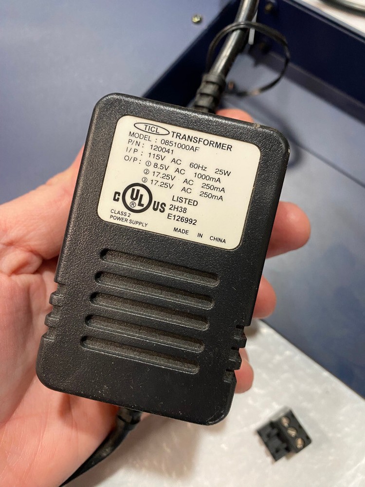 Symetrix 322 - 2 Input 2 Output Multi-Function DSP Processor With rack mount