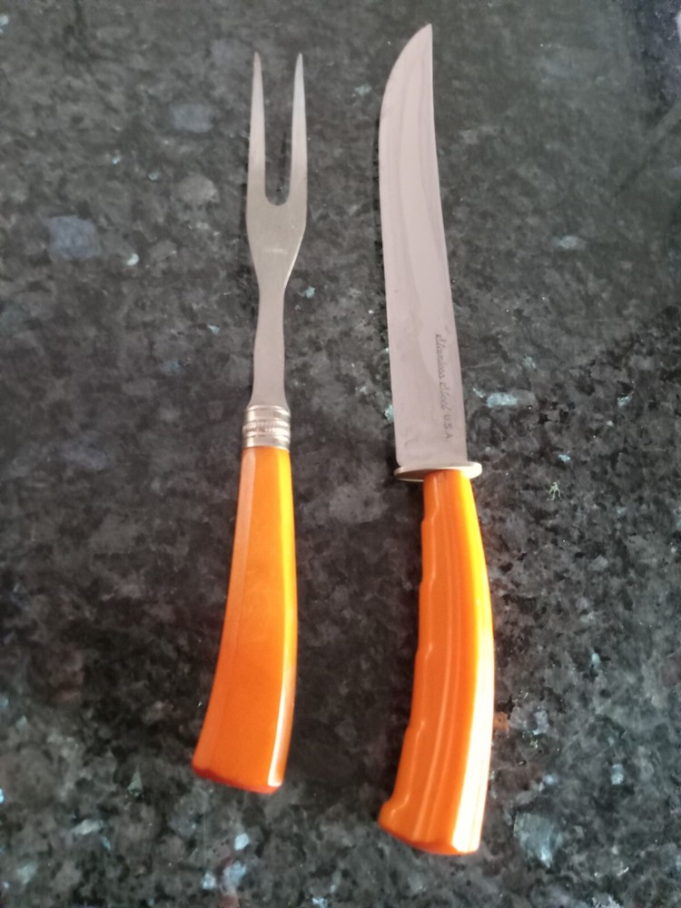 BUTTERSCOTCH BAKELITE SERVING LARGE FORK & KNIFE