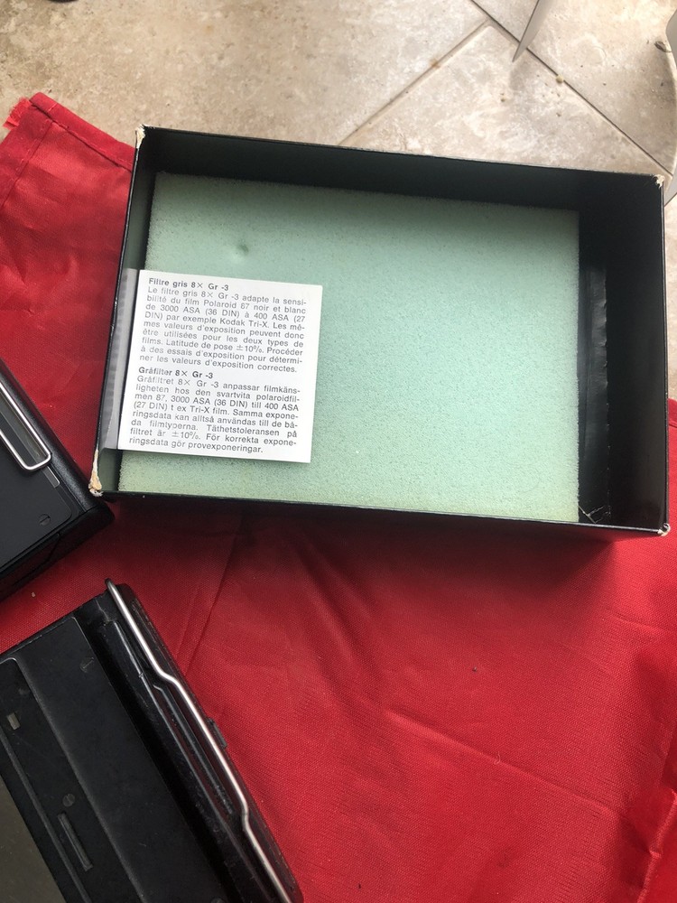 Hasselblad 100 Polaroid Backs