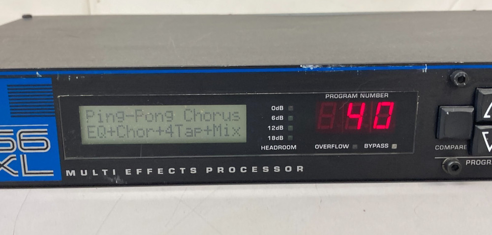 DigiTech DSP-256XL Multi-Effects Processor DSP 256 XL w/Power Cord