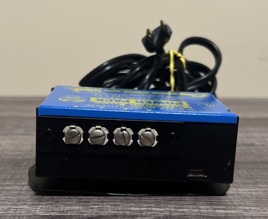 AHM Thunder Line N Scale Model Railroad Model 70105 Power Pack Untested As Is