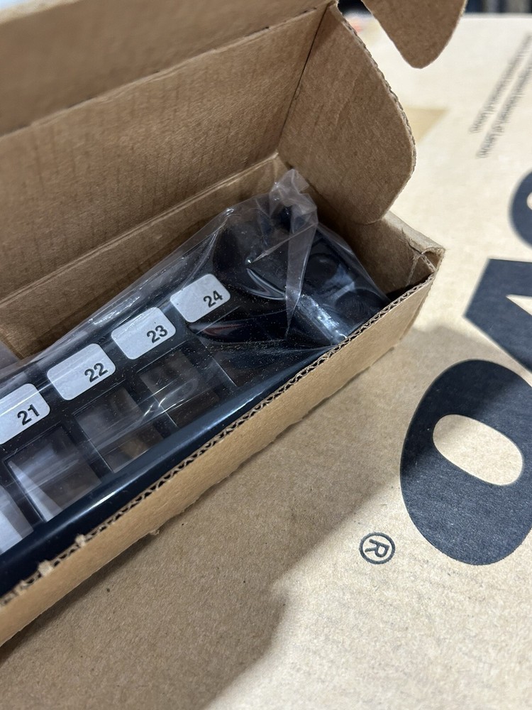 HUBBELL UDX24E 24 PORT XCELERATOR MULTIMEDIA PATCH PANEL New Old Surplus Stock