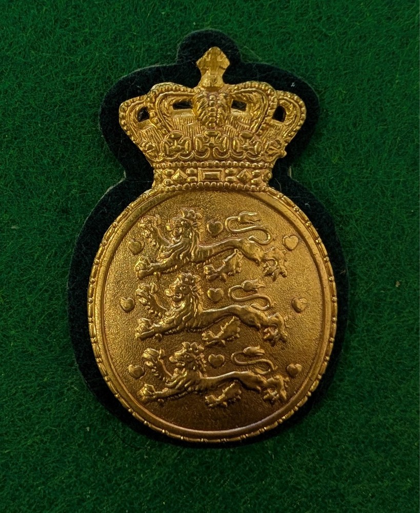 Vintage  Denmark/Danish officer  -  cap badge