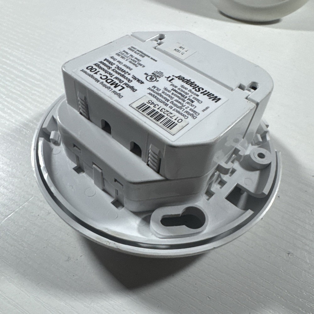 READ (2) Wattstopper LMDC-100 DLM Dual Tech Sensor Ceiling Mount UNTESTED