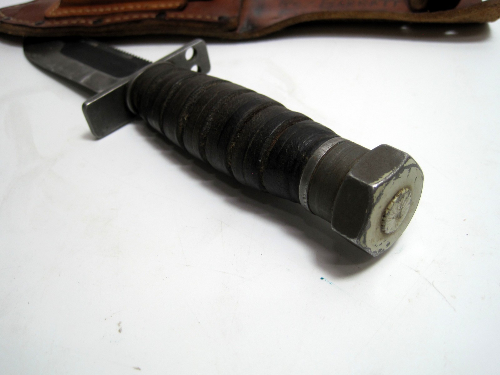 Vintage Pilot Survival Knife Camillus, NY W/Sheath