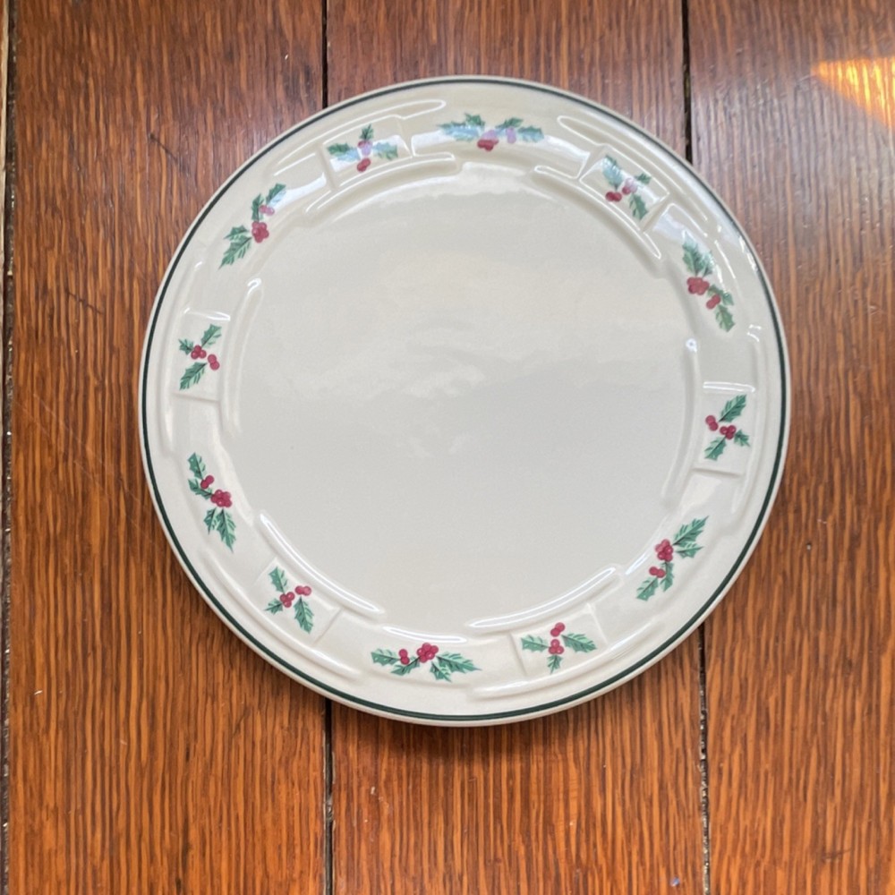 Longaberger Pottery Ceramic Trivet Holly Pattern Christmas Non-Slip 8"