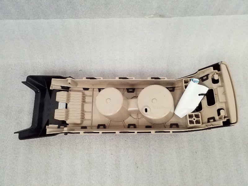 14 Mercedes-Benz MERCEDES E-CLASS Accessory Holders