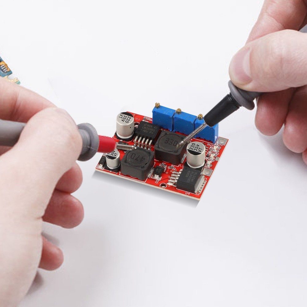 Voltage Converter Module with 15W Output and Adjustable Current Control