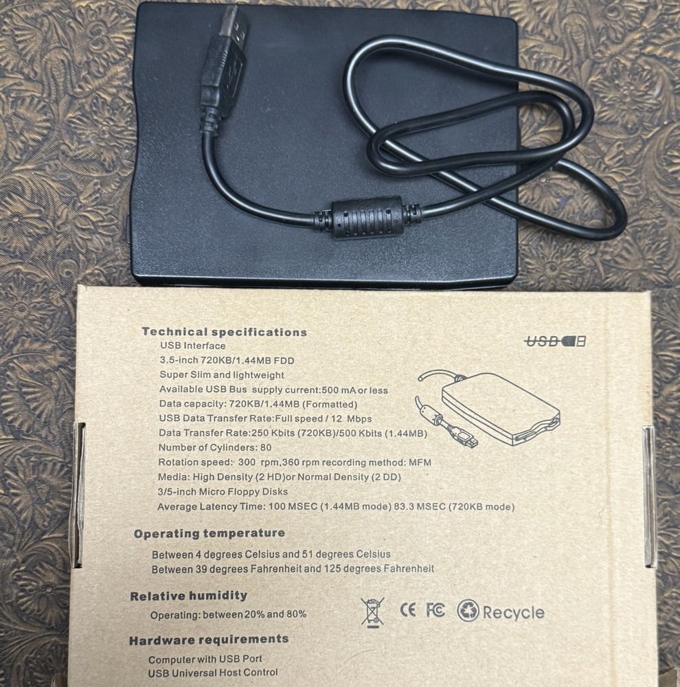 3.5 USB Portable Diskette Drive, Plug and Play