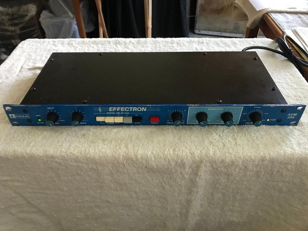 DeltaLab Digital Delay ADM 256