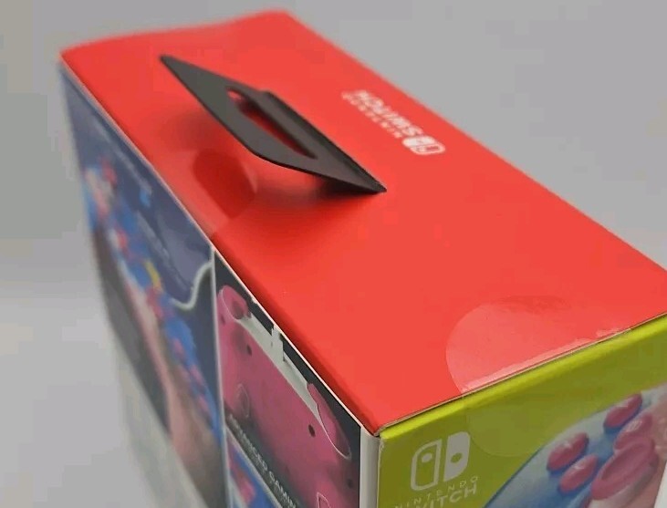 SanDisk 256GB Nintendo Switch Memory Card And Kirby Wired Switch Controller