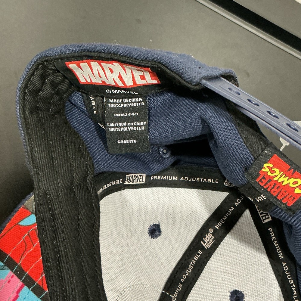 Marvel Spider-Man Lids Exclusive Snapback Hat Navy Blue Comic Panel Underbrim