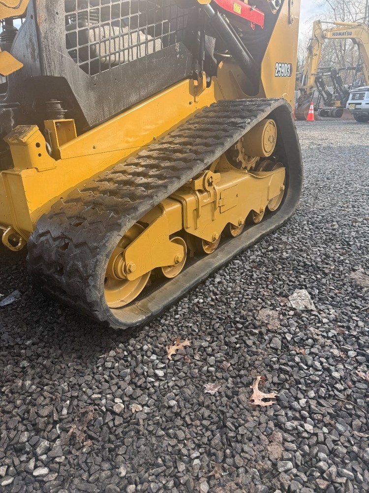 2022 Caterpillar 259D3 Skid Steer Loader Open Cab