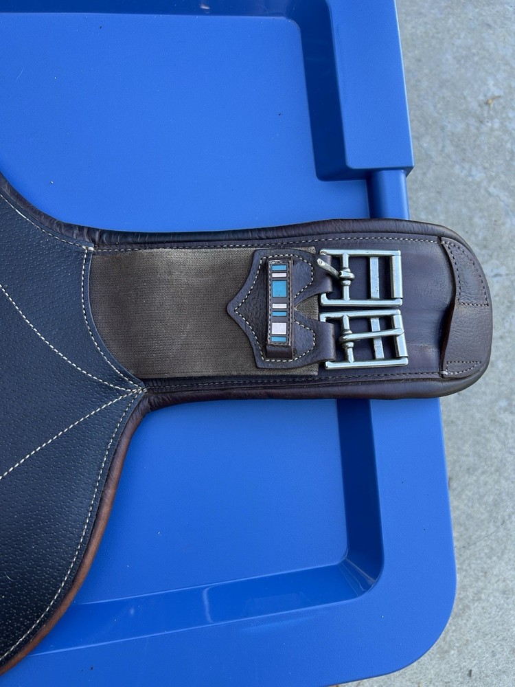 Voltaire Design Stud Girth Brown 24”