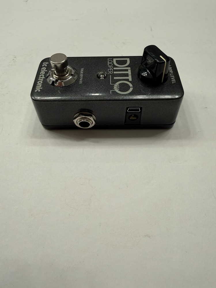 TC Electronic Ditto Looper Sampler Mini Compact True Bypass Guitar Effect Pedal