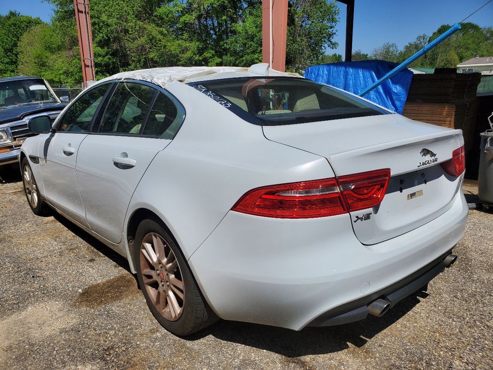 2017 Jaguar XE OEM Jack With Tools