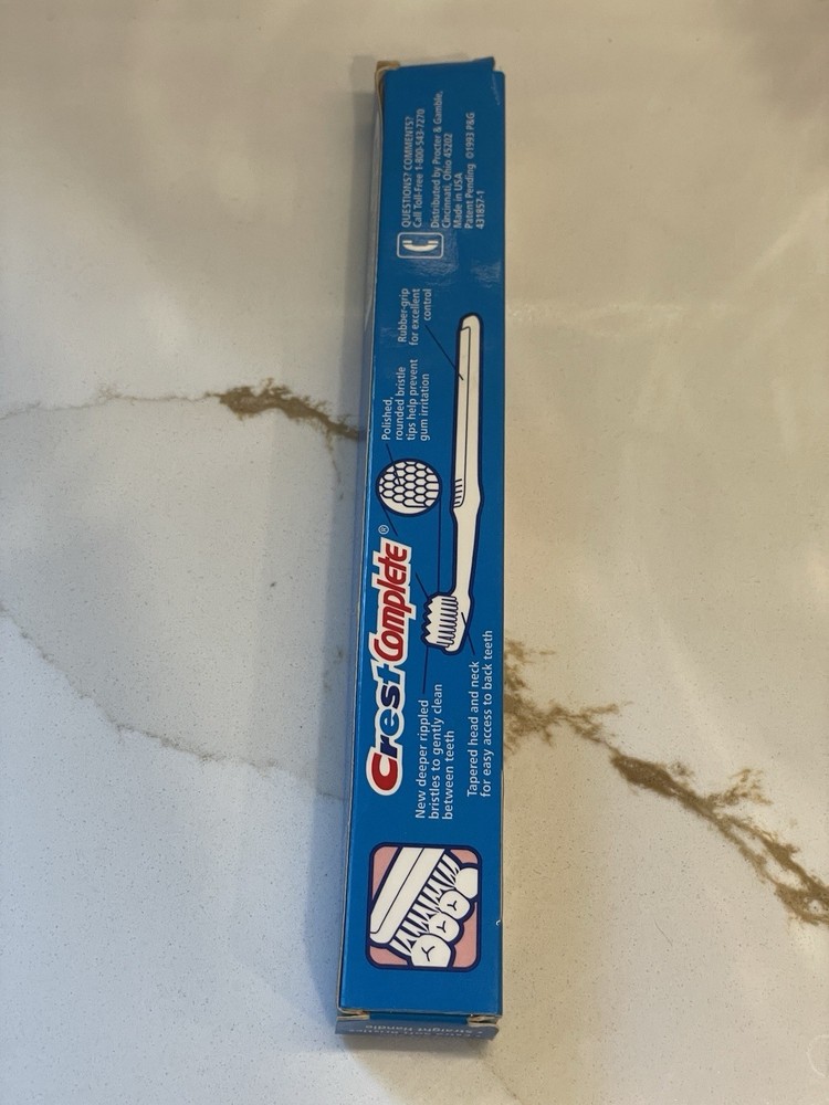 Vintage Crest Complete Extra Soft Toothbrush Compact Deeper Ripples Straight