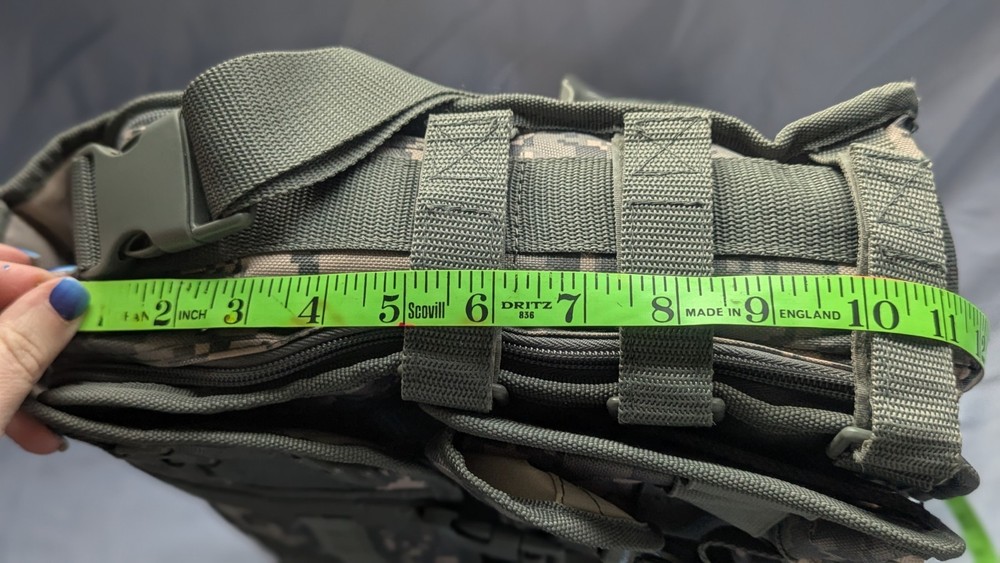 CODE ALPHA Digital Camo PADDED LAPTOP BAG Shoulder Strap TACTICAL 18x12x5" EUC!