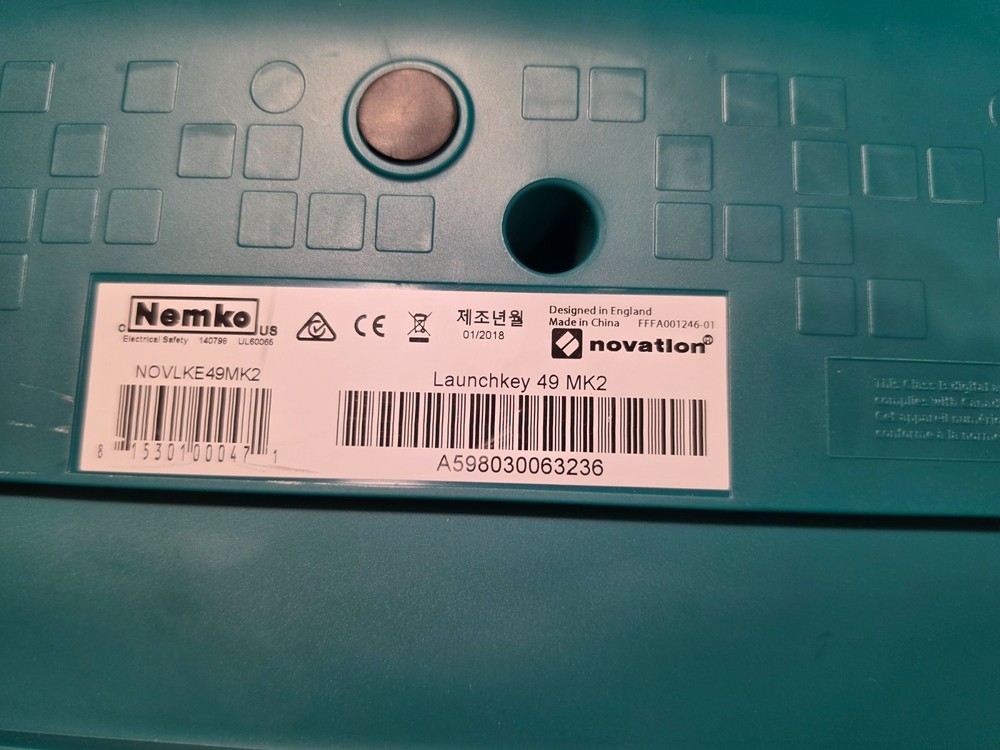 Novation LAUNCHKEY 49 MK2 49-Key USB Keyboard Controller