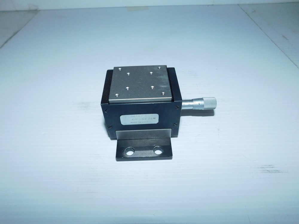 *JM* NEWPORT (?) VERTICAL LINEAR STAGE TOOL (MCE177)
