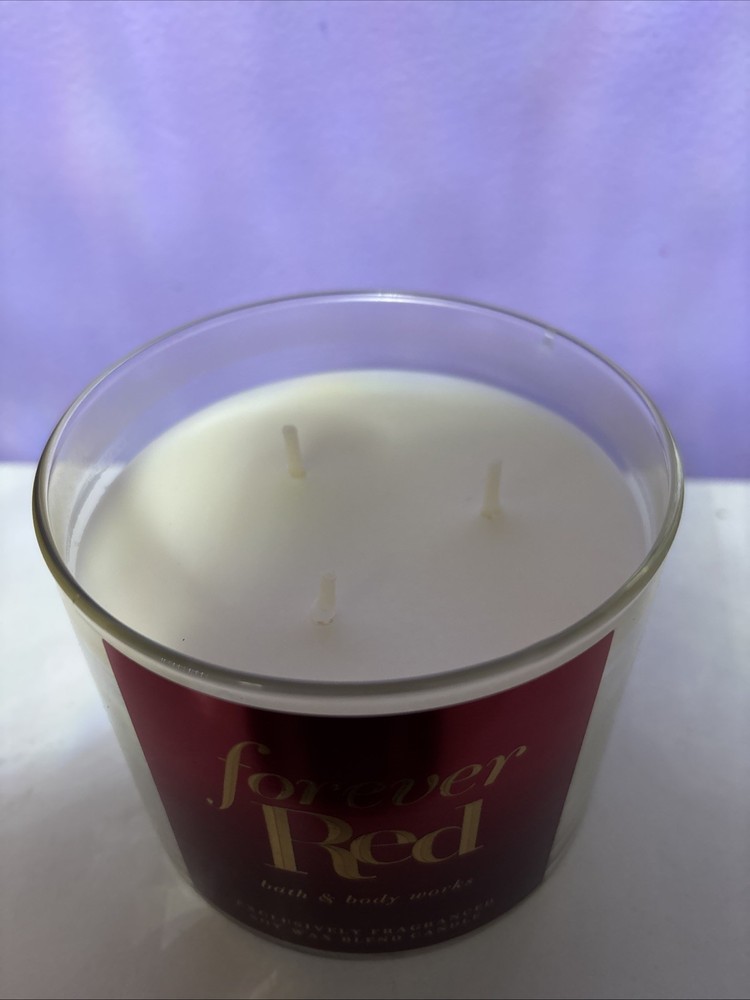 Bath & Body Works Forever Red 3- Wick Candl