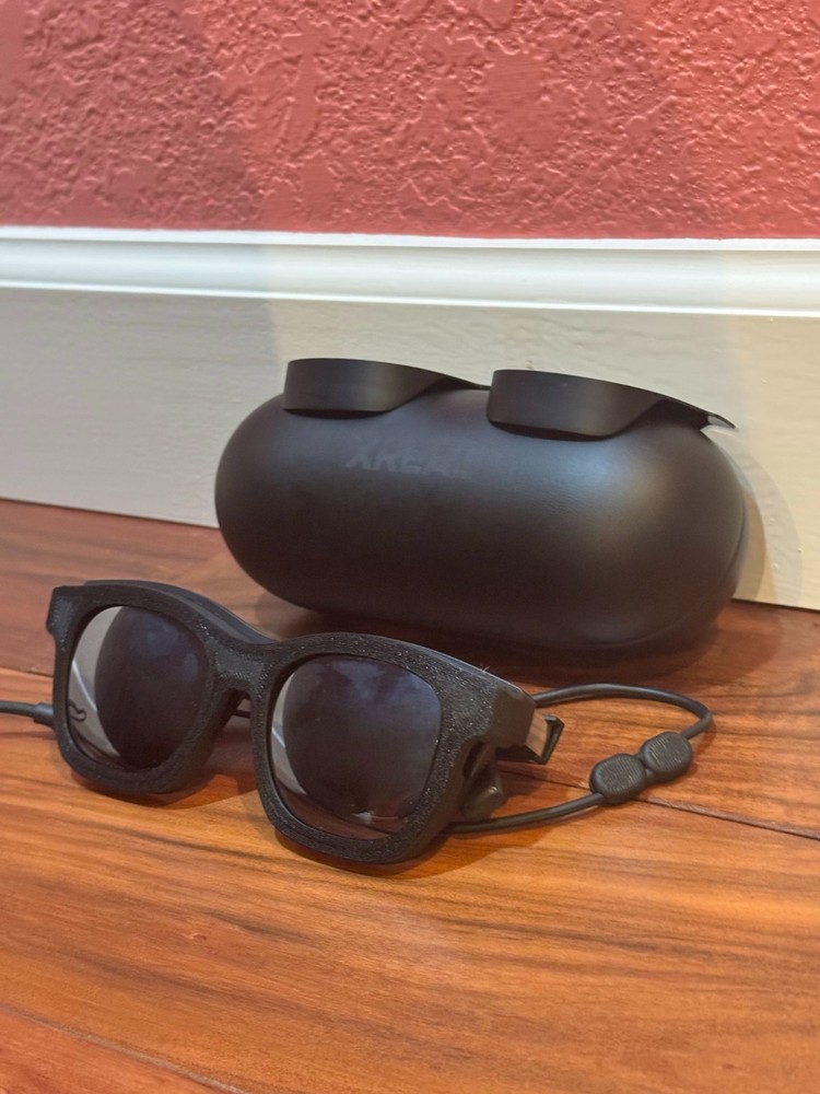 XREAL Air 2 Smart AR Glasses Bundle – Includes Custom Strap & 3D-Printed Lenses!
