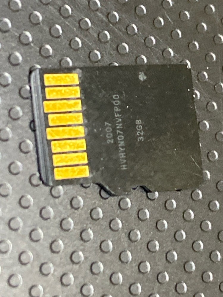 KINGSTON CANVAS SELECT PLUS 32GB MICRO SD (E14002508)