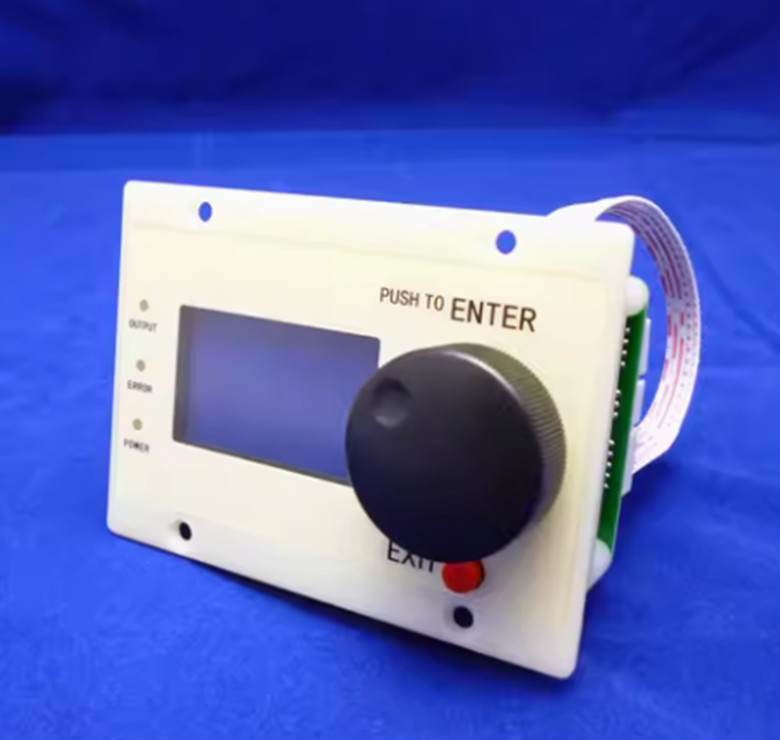 UIM + TCM1030 Panel Mounted Temperature Control Module