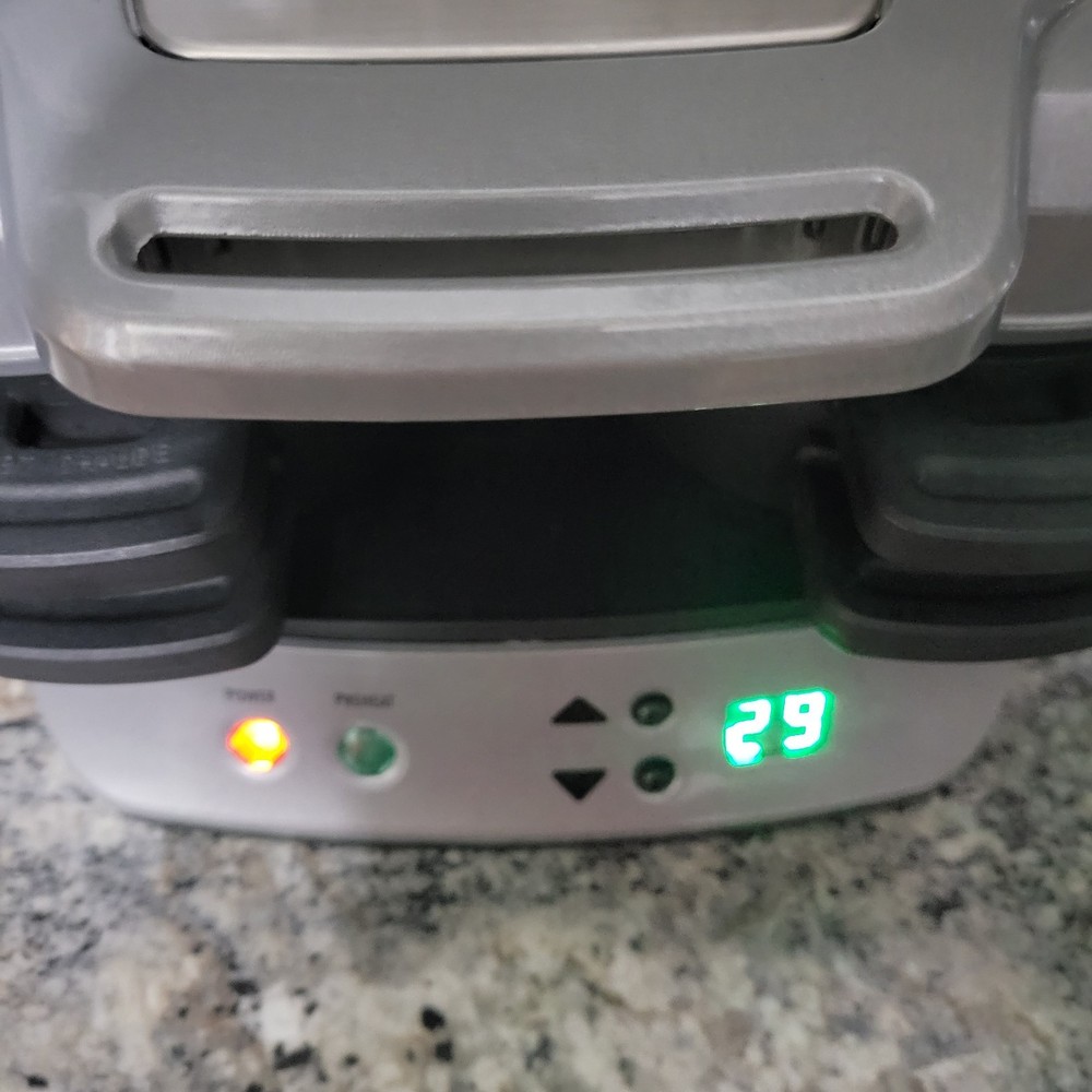 Hamilton Beach Dual Breakfast Sandwich Maker Timer Model 25490A Tested Works