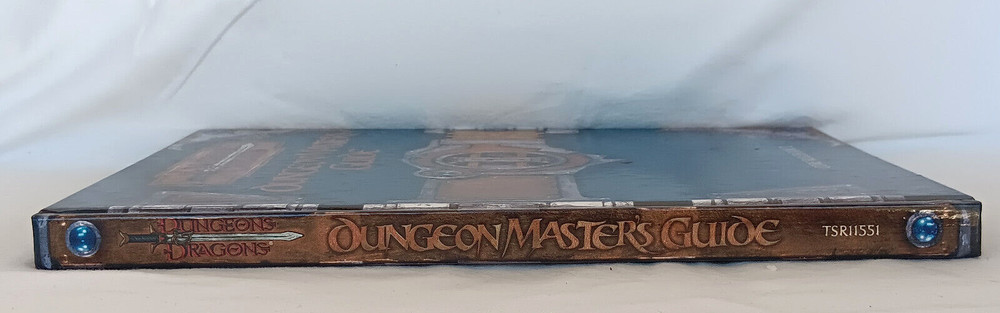 Dungeon Masters Guide Dungeons and Dragons Core Rulebook 2