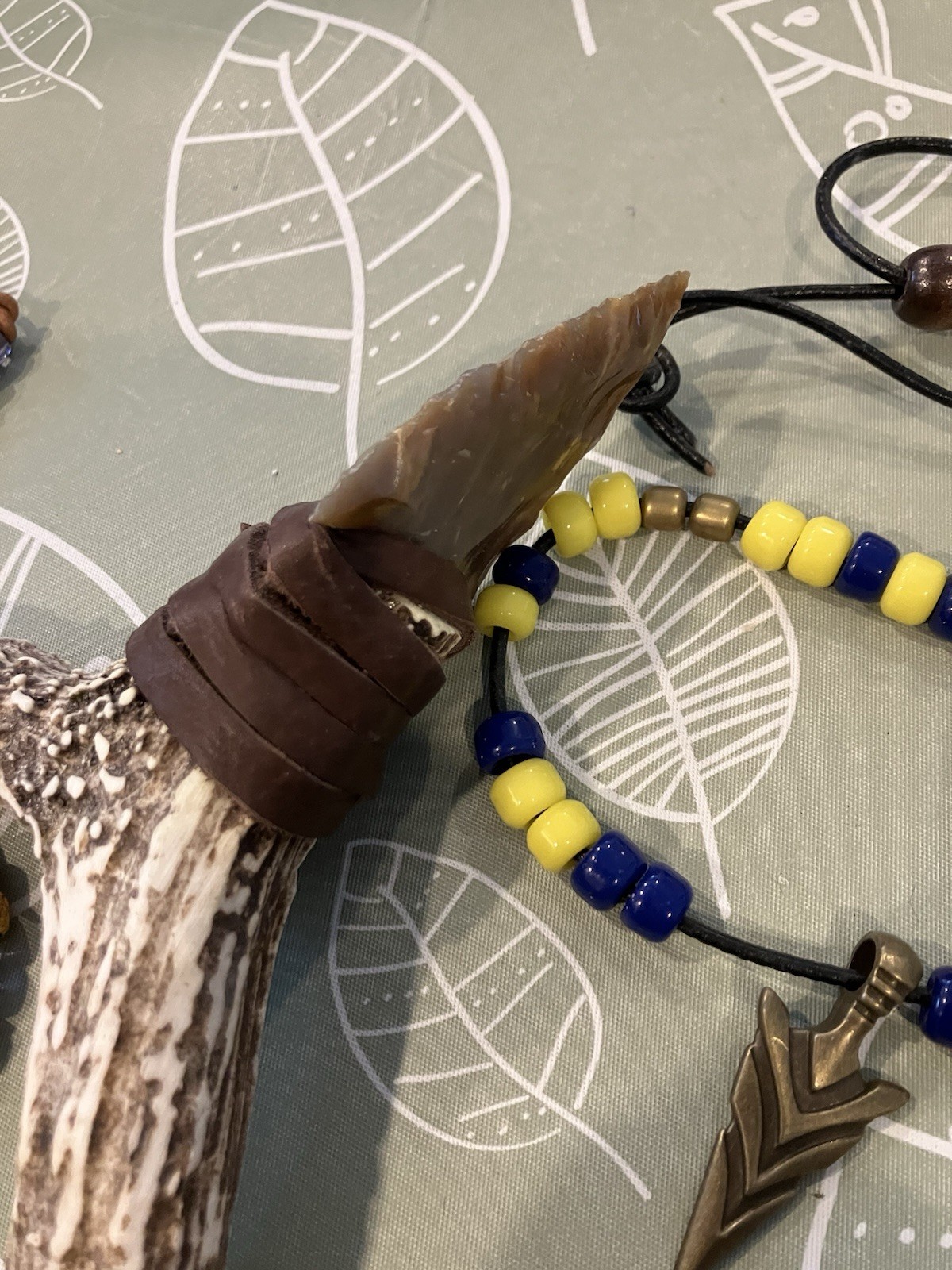 Flint Knapped Stone Arrowhead Blade W/ Antler Handle Knife 8.”inch & EXTRAS