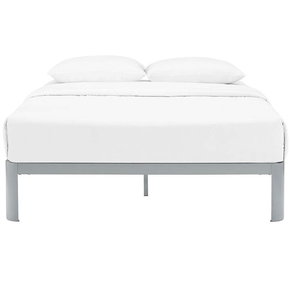 Hawthorne Collection Queen Platform Bed in Gray