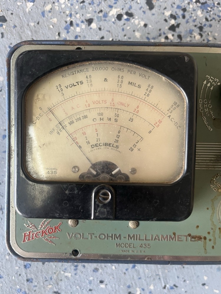 Hickok Model 435 Volt Ohm Milliammeter Tester
