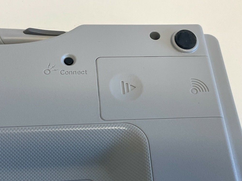 AA4: Smart Technologies SMART Slate WS200 Wireless Slate