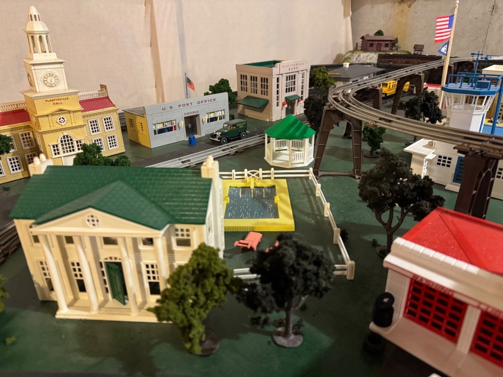 O/S Scale Gazebo